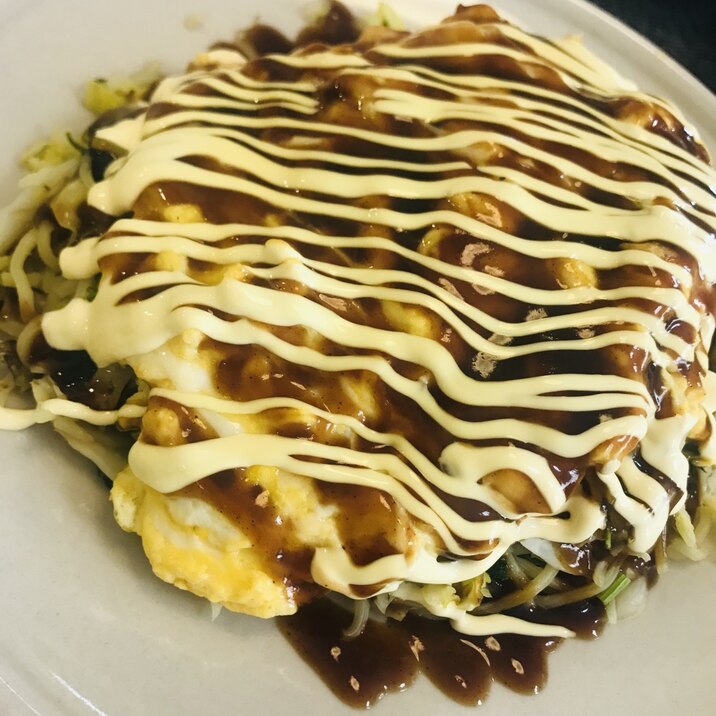 簡単昼飯♬卵とキャベツだけ!ちゃちゃっとオムそば♡